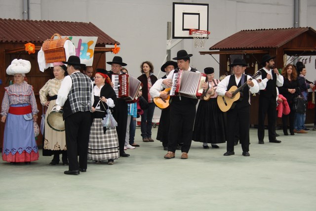 II FESTA DAS FLORES, CHEIROS E SABORES 25 de abril 2014